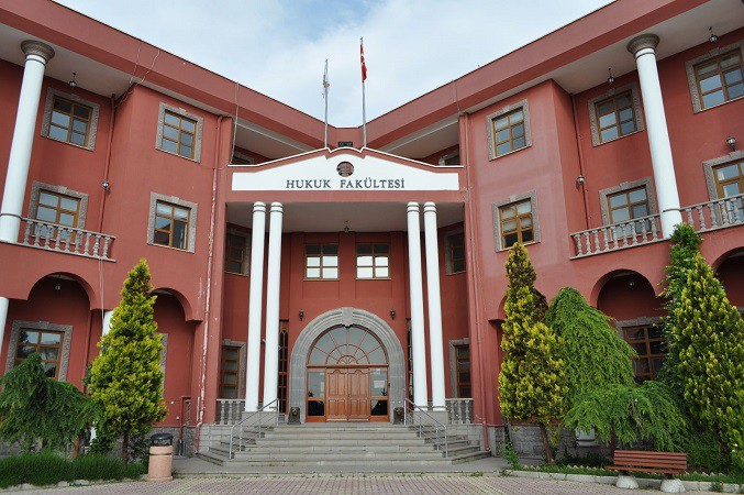 Selçuk Üniversitesi 4